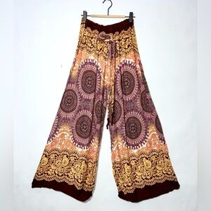 Camaroha Sutra Goddess Woman’s Wide Leg Pant
Colorful Casual Lounge